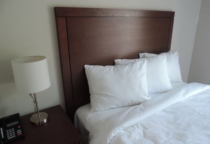 Студия Стандарт, Wasaga Riverdocks Hotel Suites