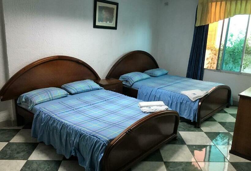 Номер Deluxe, La Cascada   Lago Agrio
