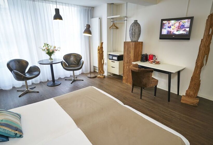 Номер Superior, Saillant Hotel Maastricht City Centre   Auping Hotel Partner
