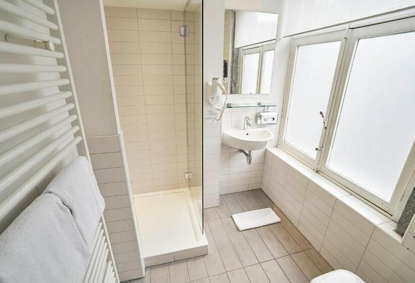 חדר סופריור, Saillant Hotel Maastricht City Centre   Auping Hotel Partner