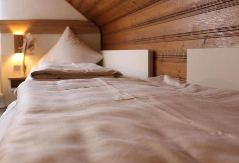 Номер Стандарт, Berghof Wasserkuppe & Gästehaus Fuldaquelle