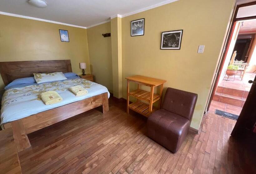 اتاق لوکس, La Casa De Zarela