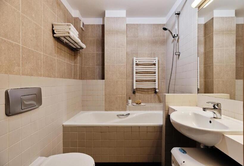１ベッドルームのデラックスアパートメント, Apartamenty Media Park