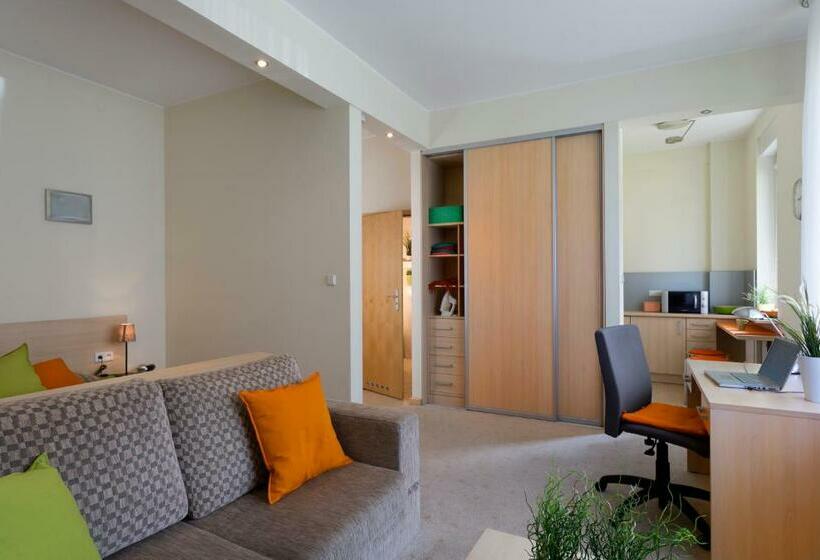 スタンダードスタジオ, Apartamenty Media Park