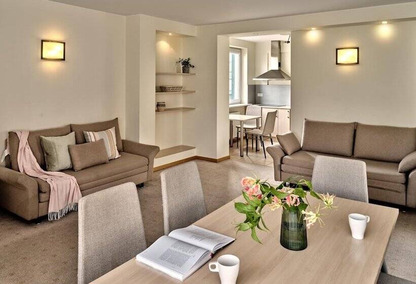 １ベッドルームのデラックスアパートメント, Apartamenty Media Park