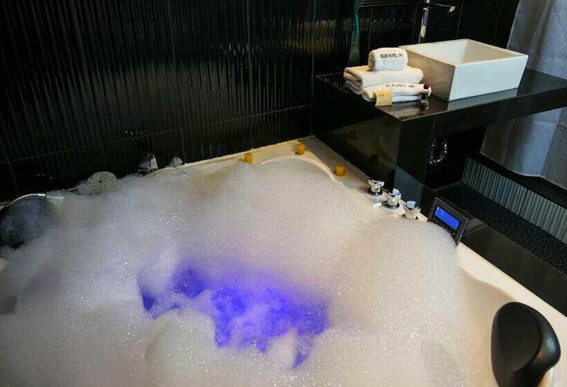 جناح ديلوكس, Blub Hotel Spa