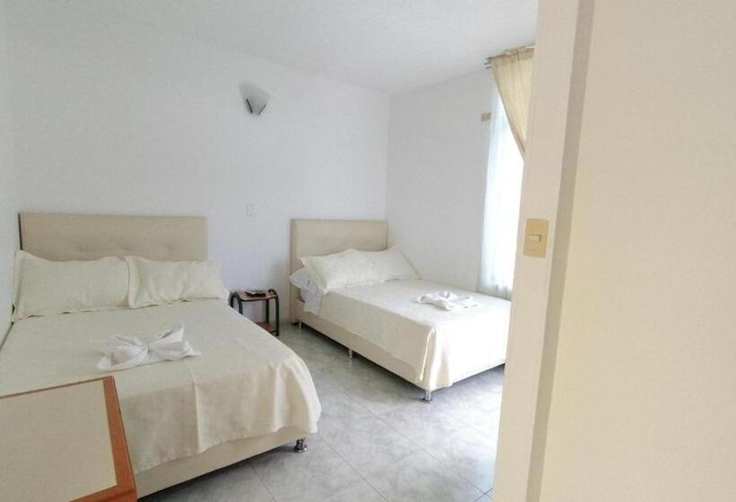 발코니가 있는 4인용 스탠다드 룸, Miami En Melgar