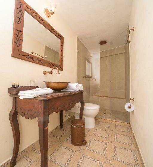 Номер Стандарт с Балконом, Nueva Granada Hotel Colonial  Centro Histórico