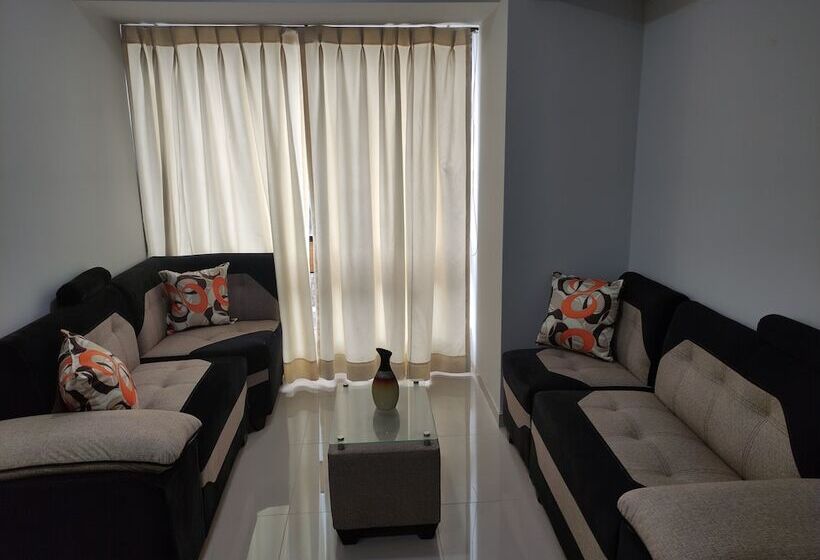 Люкс, Inti Llaqta Hotel & Suites