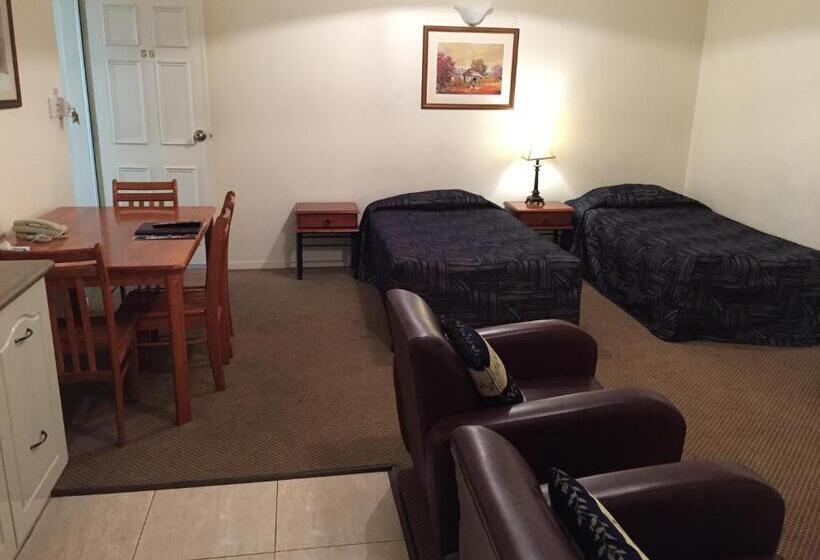 패밀리 스위트, Criterion Hotel Motel Rockhampton