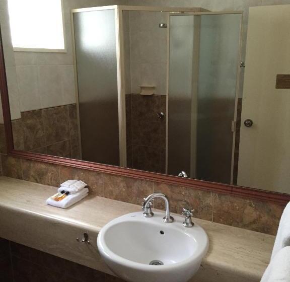 패밀리 룸, Criterion Hotel Motel Rockhampton