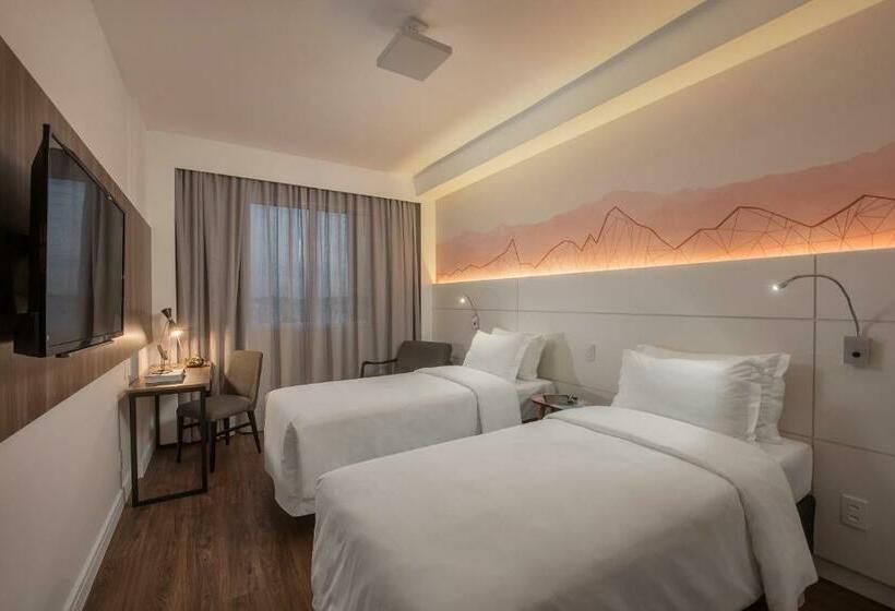 Номер Стандарт, Intercity Cidade Baixa