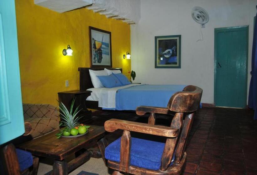 Полулюкс, Mision Santa Barbara Rnt 4799