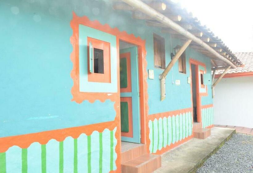Quarto Estandar, Parque De Los Arrieros