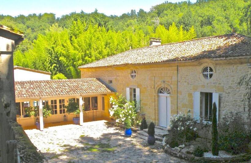 Хижина, Moulin De Rioupassat Chambres D'hôtes De Charme
