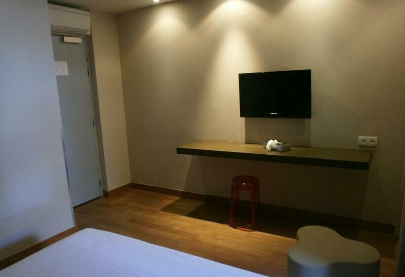 Standard Room, Hôtel Bor