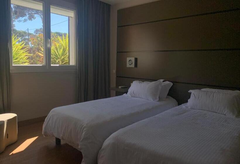 Standard Room, Hôtel Bor