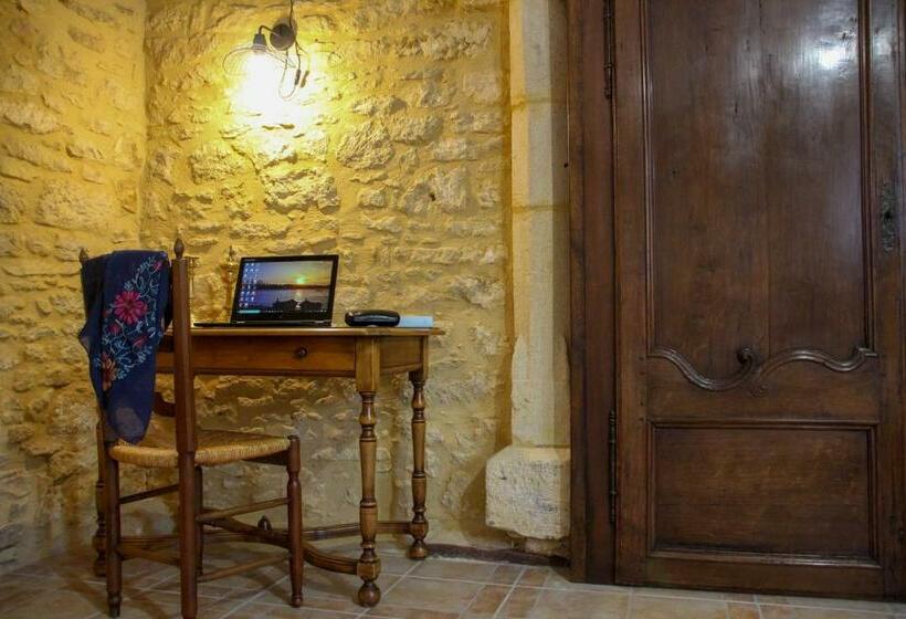 Люкс 2 Спальни, Aux Bories De Marquay, Chambres D Hôtes B&b Avec Piscine Et Spa Près De Sarlat