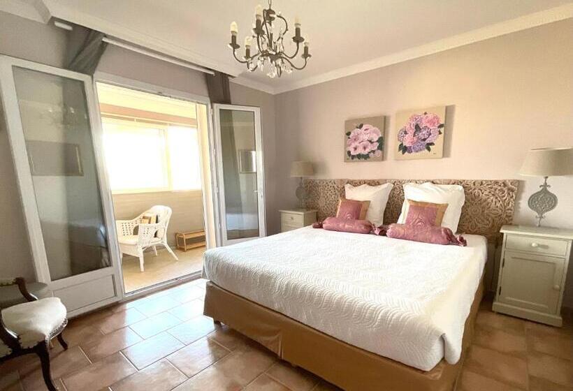 Апартаменты Deluxe 1 Спальня, Chambres D'hôtes Les Noisetiers