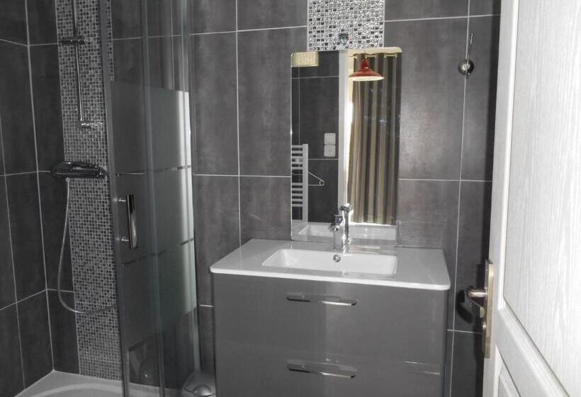 דירת חדר, Cosystudio Site Du Futuroscope