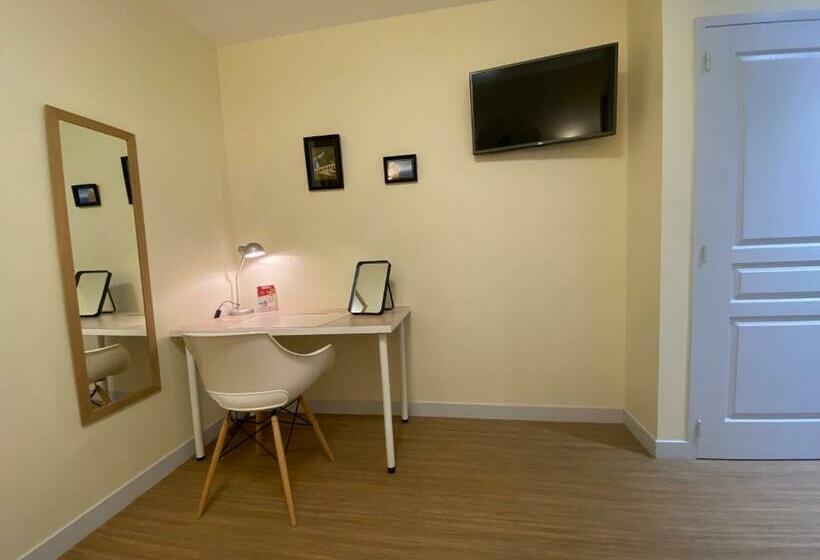 Номер Комфорт, Hôtel Relais Du Loir
