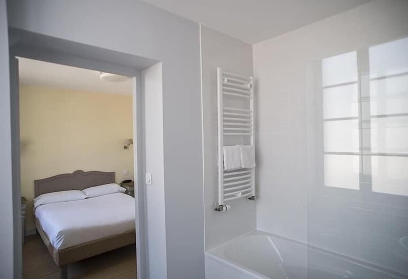 Номер Комфорт, Hôtel Relais Du Loir