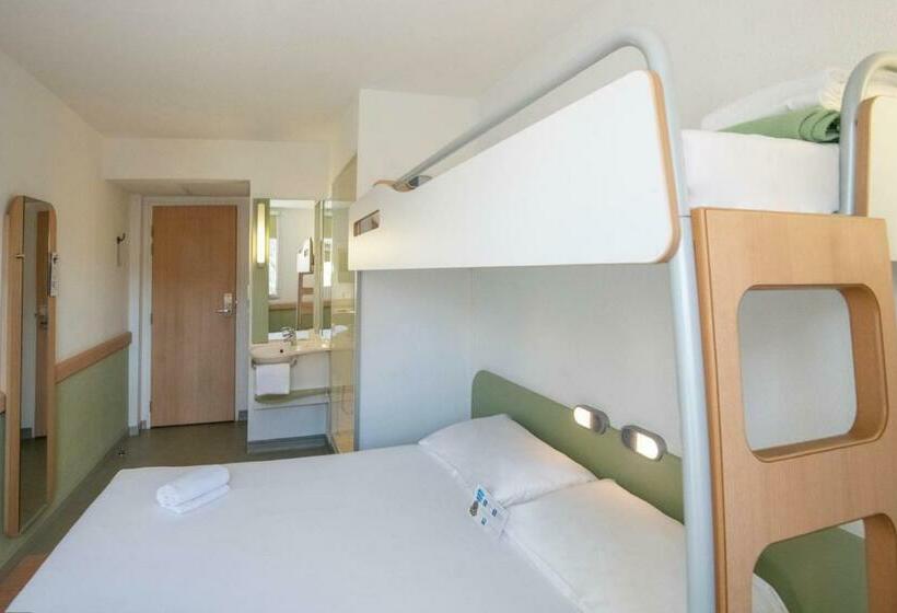 Номер Стандарт Трехместный, Ibis Budget Ajaccio