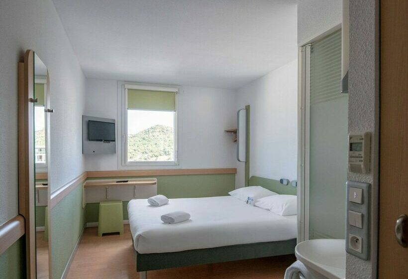 Номер Стандарт, Ibis Budget Ajaccio