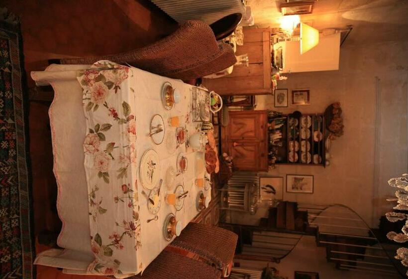 سوییت خانوادگی, B&b La Vagabonde
