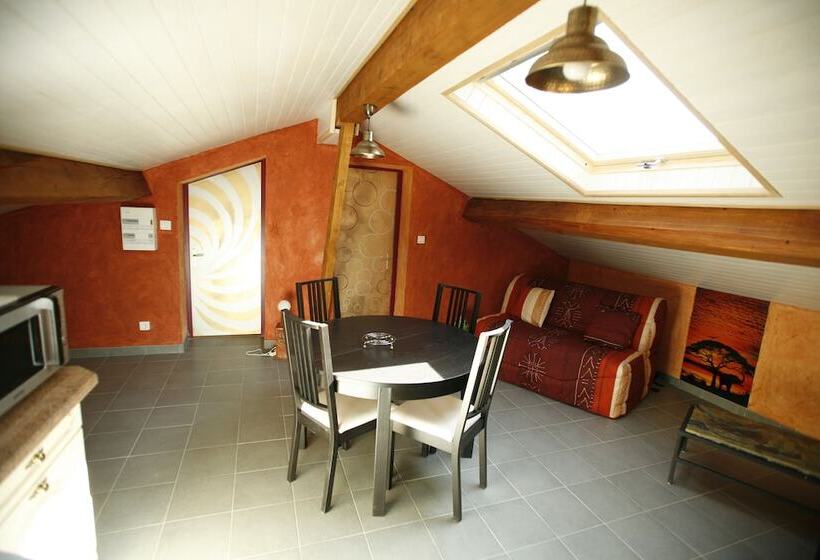 ベーシックワンルーム, Chambres D Hôtes La Maison Blanche