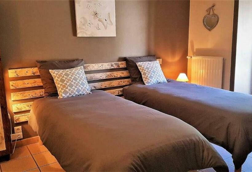 Номер Стандарт Вид на Горы, La Jarbelle   Gîte Et Spa