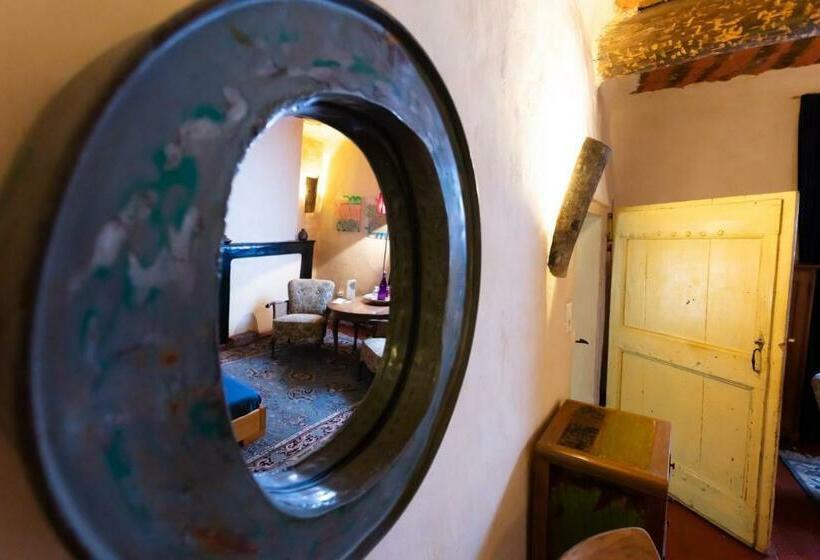 Номер Superior, La Vieille Maison   Chambre Et Halte Gourmande