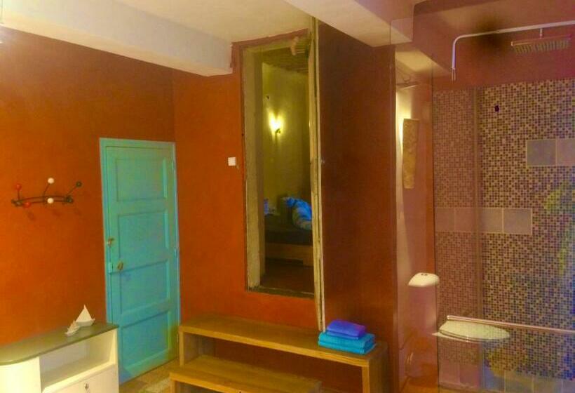 Номер Superior, La Vieille Maison   Chambre Et Halte Gourmande