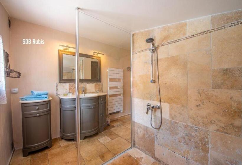 Quarto Estandar, Le Joyau Du Golfe De St Tropez