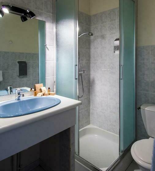 Номер Стандарт Трехместный, Hôtel Armony