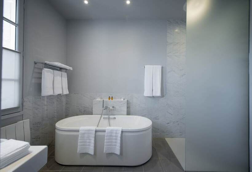 Номер Deluxe, Hôtel Ligaro