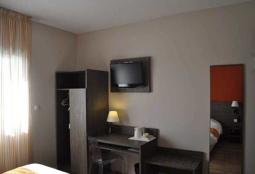 غرفة قياسية, Le Caiman