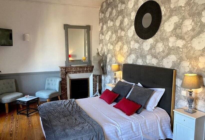Номер Superior, Logis Hotel La Tourelle Du Beffroi
