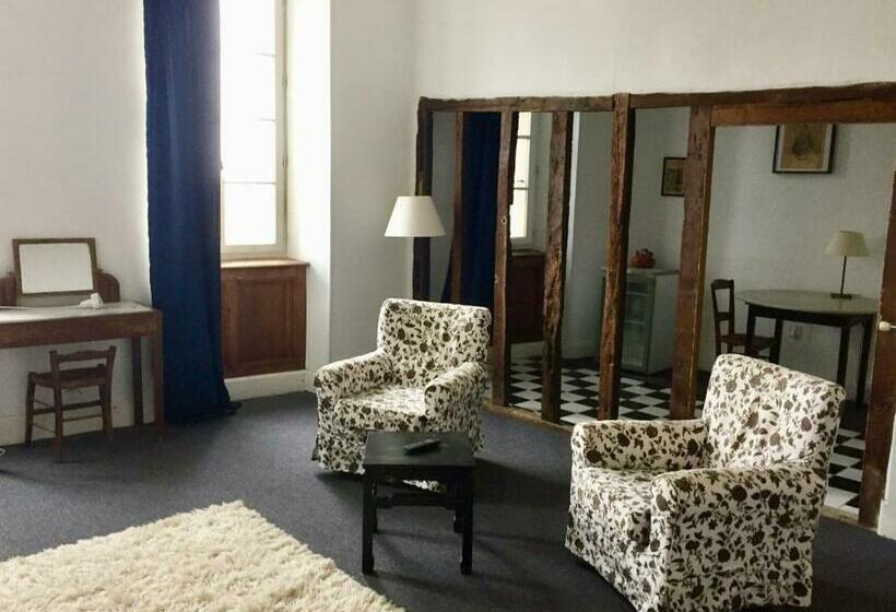 Люкс, Hôtel Saint Laurans