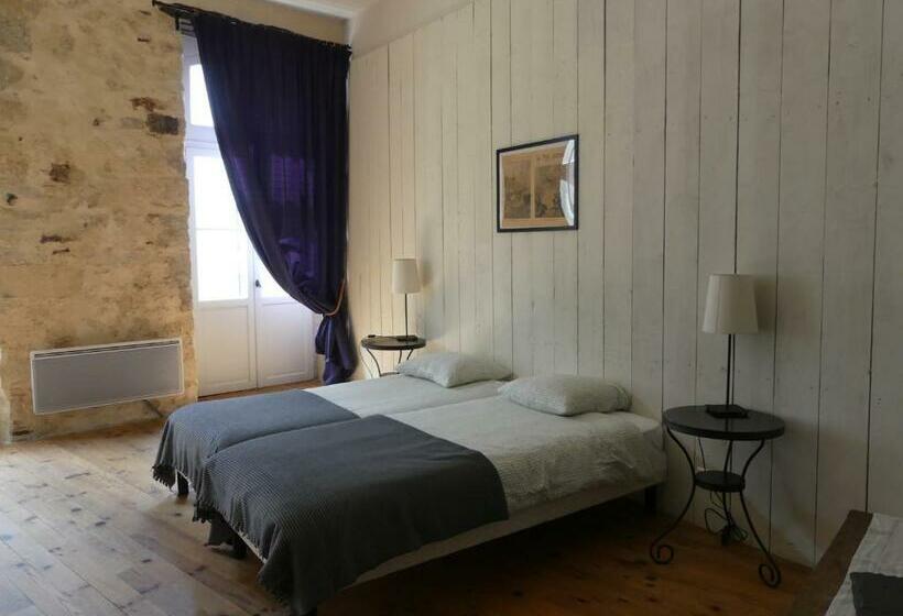 Номер Стандарт, Hôtel Saint Laurans