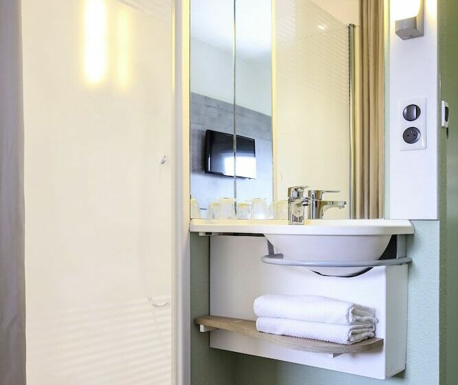 Номер Стандарт Трехместный, Ibis Budget Sete Centre