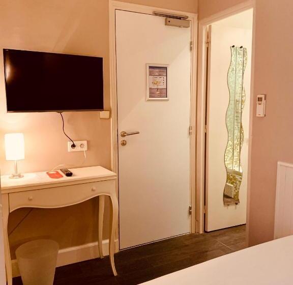 Quarto Economy Individual, Select