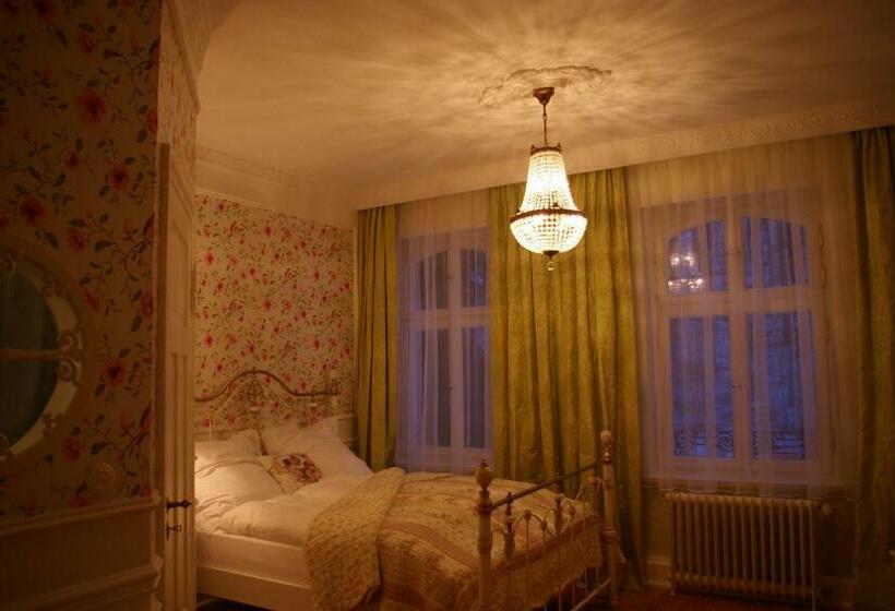 اتاق استاندارد با چشم‌انداز, Historische Pension Villa Uhlenhorst