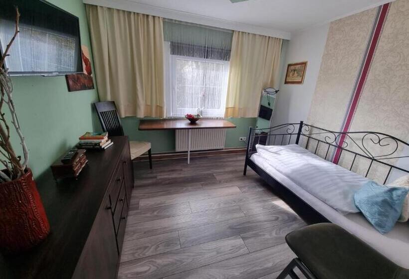 Дом 2 Спальни, Forsthaus Ferienhotel Am Dobrock