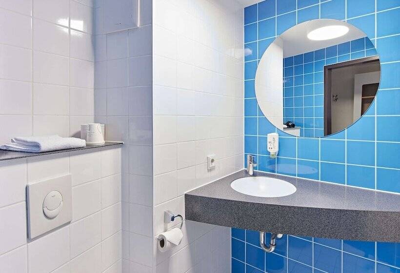 Номер Стандарт, B&b Hotel Köln Messe