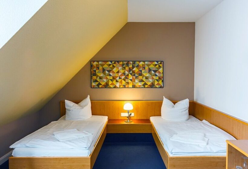 Номер Стандарт, Citypension Dessauroßlau
