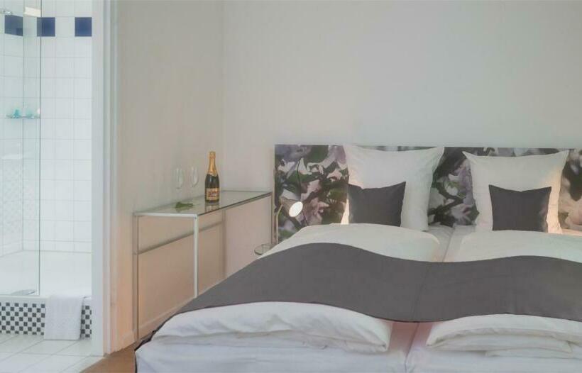 غرفة قياسية, Eurostrand Resort Moseltal