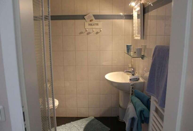 Quarto Estandar Individual, Groote Engel