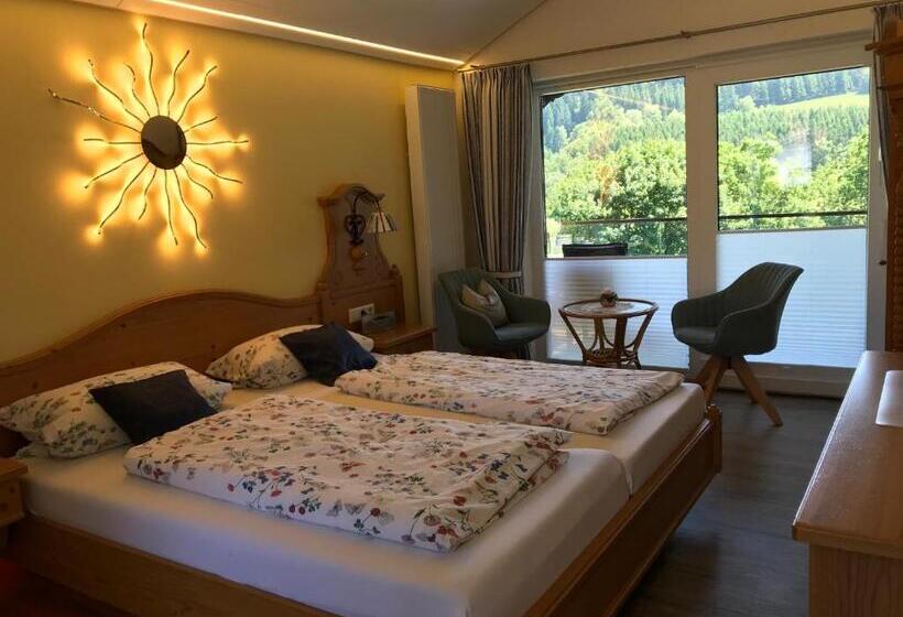 Апартаменты 1 Спальня с Видом, Landhaus Florian