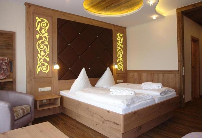Номер Стандарт с Балконом, Kristall  & Vitalhotel Bergknappenhof